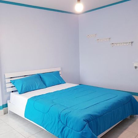 Meet & Meal Hostel Bangkok Ngoại thất bức ảnh